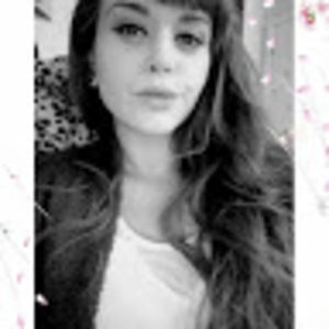 Meet your Posher, Saika